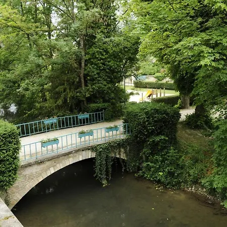 La Maison De Celine *